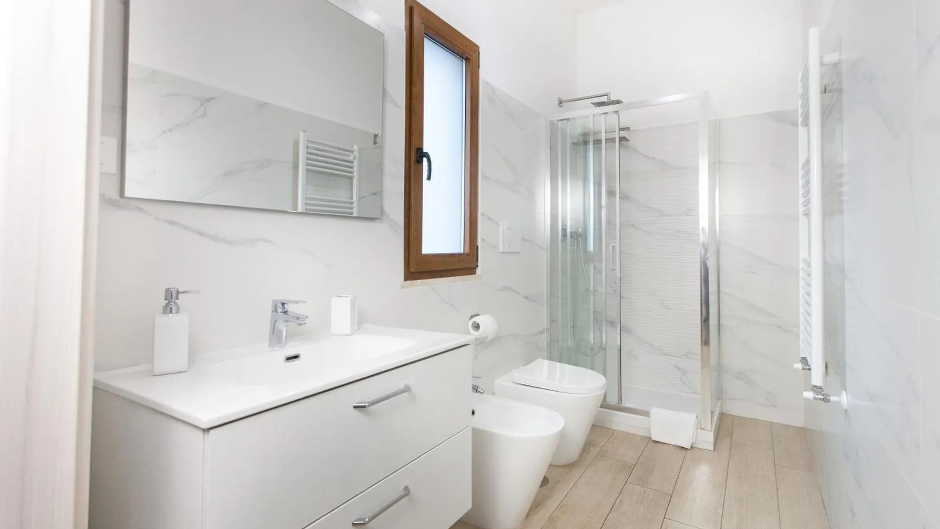 Alloggio Turistico A Casa Di Paoletto Fiumicino Italia