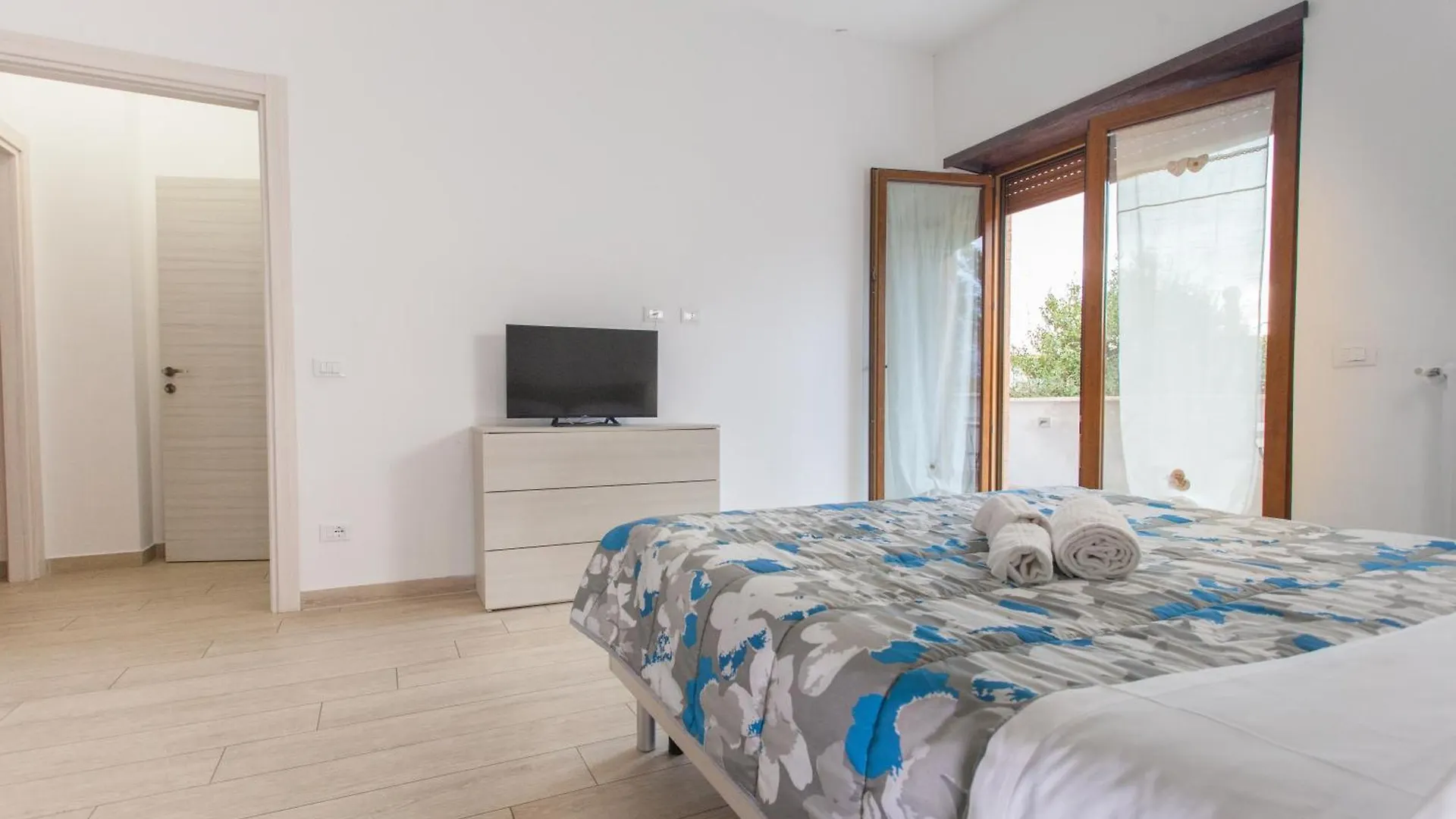 Alloggio Turistico A Casa Di Paoletto Fiumicino Italia