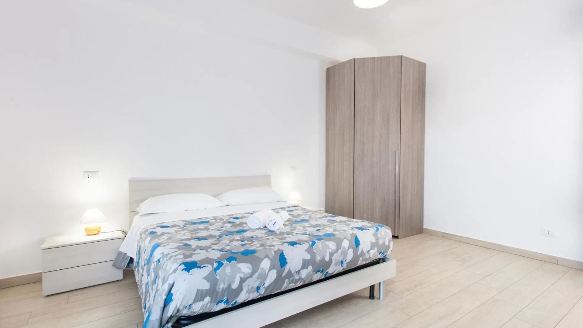 Alloggio Turistico A Casa Di Paoletto Fiumicino Italia